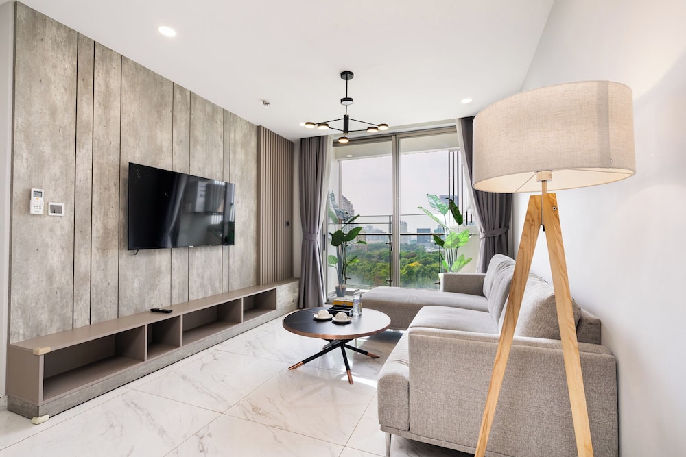2BR Luxury in District 7 — 4-Star Luxury Hotel in Ho Chi Minh City, Vietnam