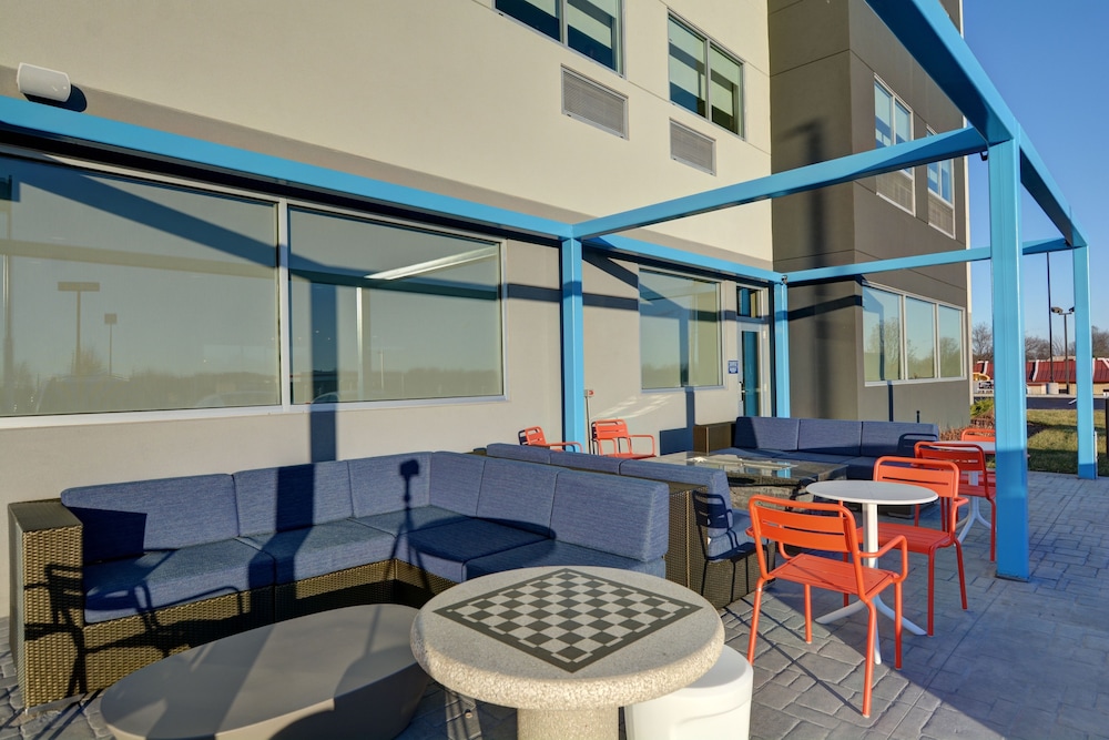 Tru by Hilton Shepherdsville Louisville South - photo 44