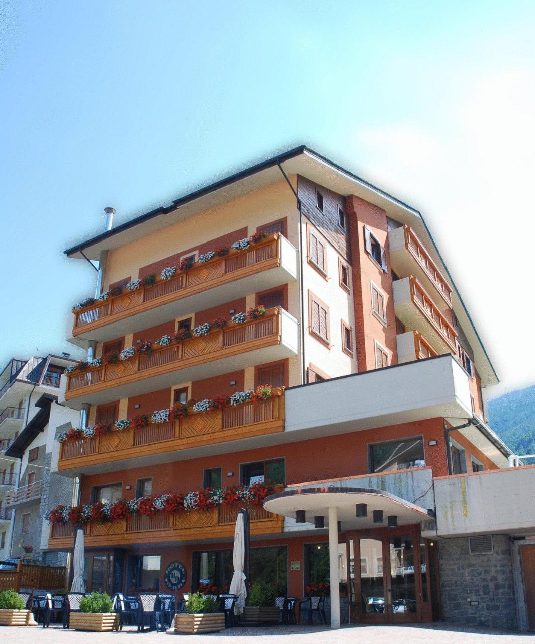 Hotel Derby — hotel in Aprica