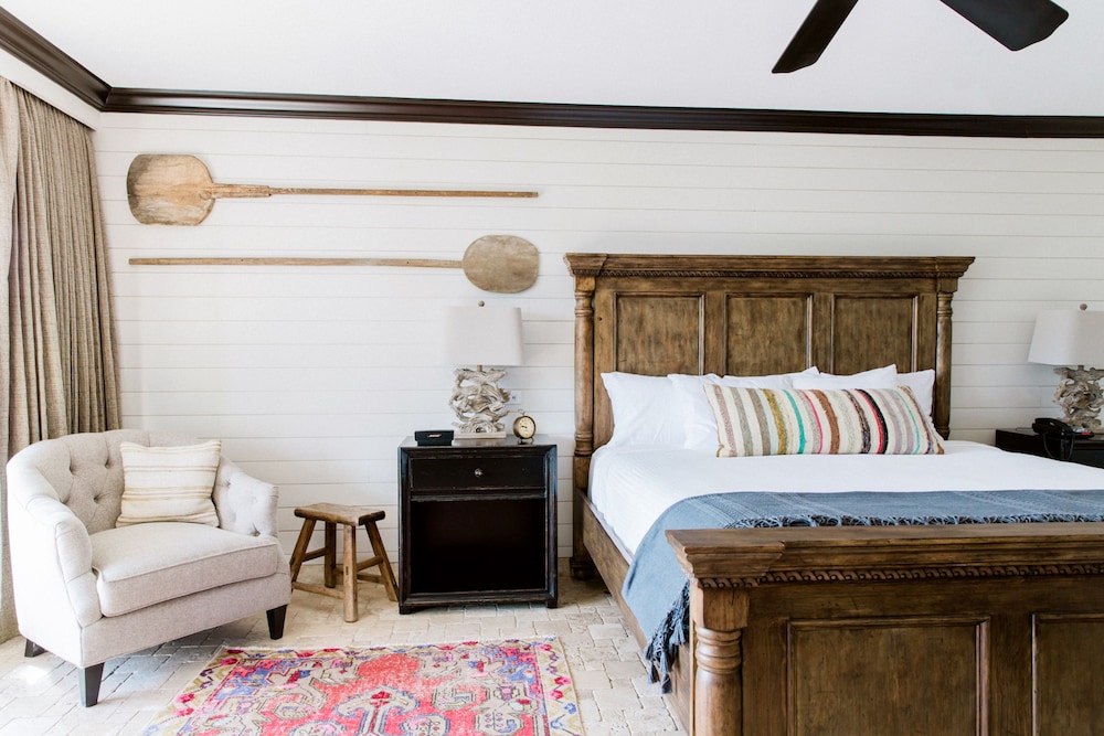 Hillside Boutique Hotel - photo 13