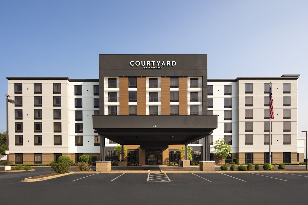Courtyard by Marriott Louisville Airport - photo 40