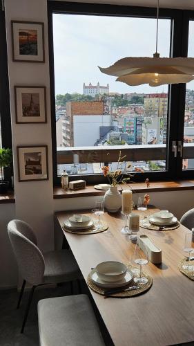 Panorama View Design Apts in Old Town Free Parking — 4-Star Luxury Hotel in Bratislava, Slovakia