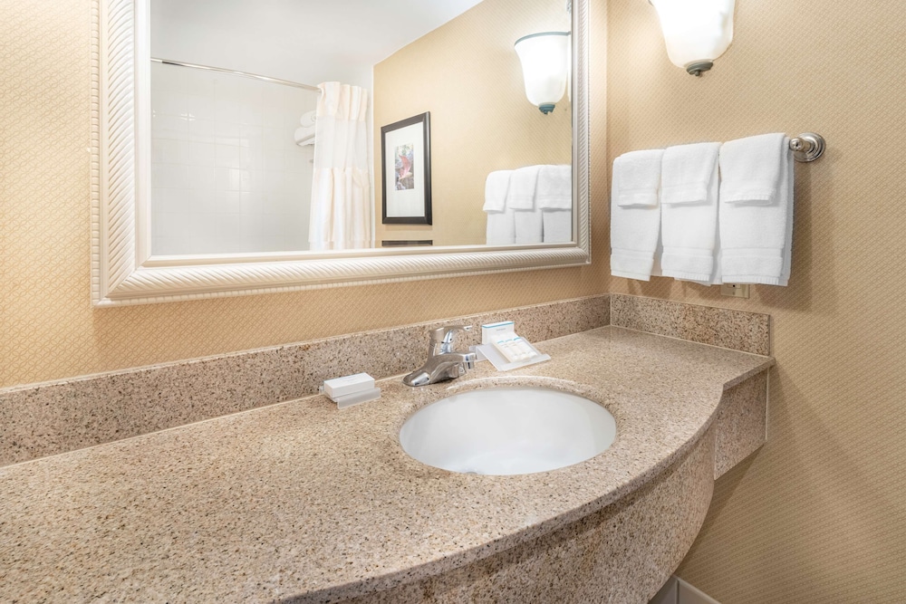 Hilton Garden Inn Houston The Woodlands - photo 17