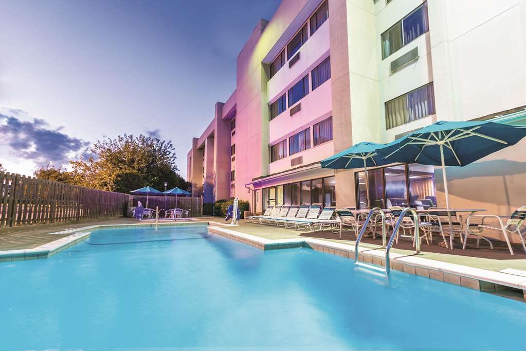 La Quinta Inn by Wyndham Austin North - photo 6