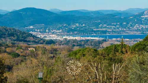 Domaine Du Manouiyac By Time Off Collection — Gassin