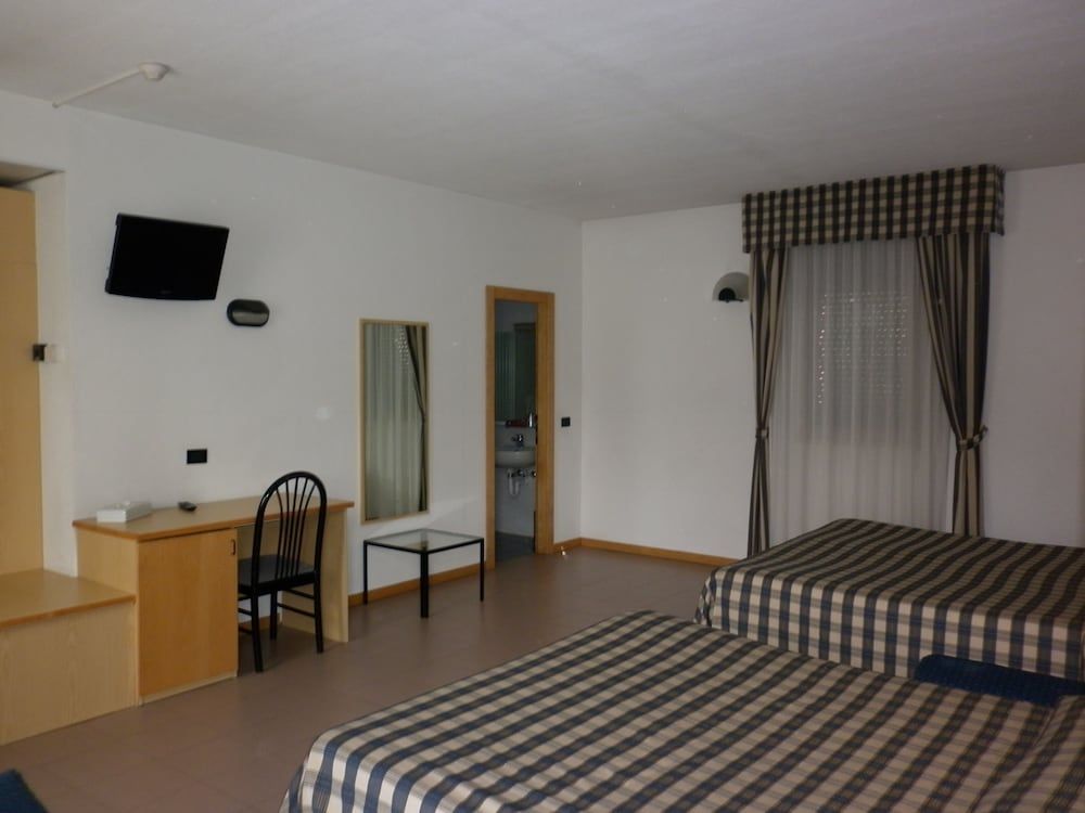 Hotel Aurora — Chiavenna — photo 3