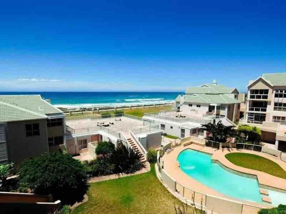 Beach life — 4-Star Luxury Hotel in Port Elizabeth, South Africa