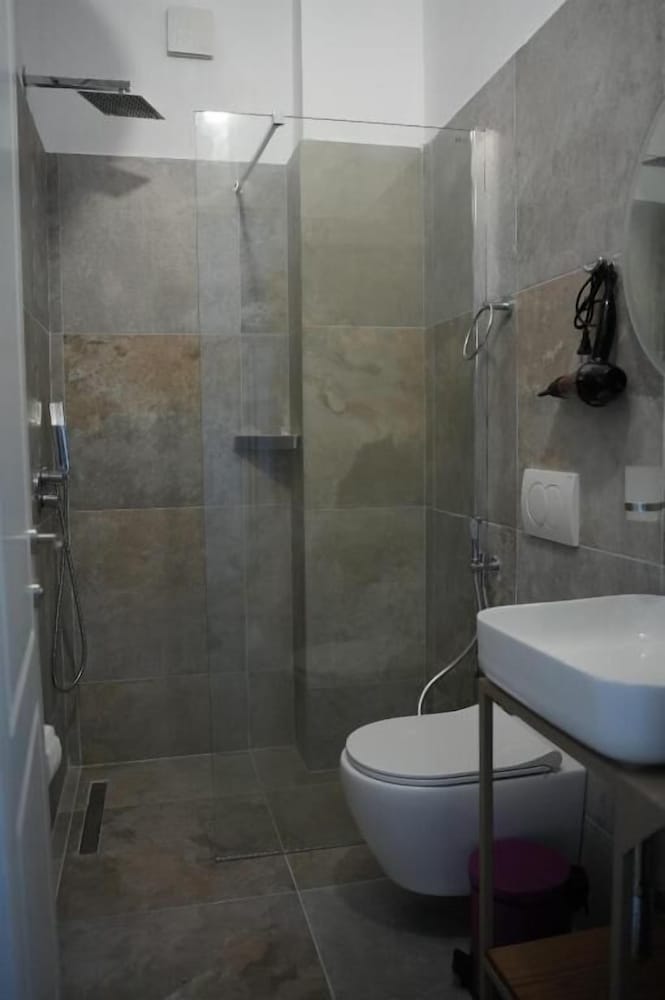 Vila Sofia Gllava Resort — Memaliaj — photo 3