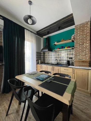 Cozy home Tbilisi centre — 4-Star Luxury Hotel in Tbilisi, Georgia