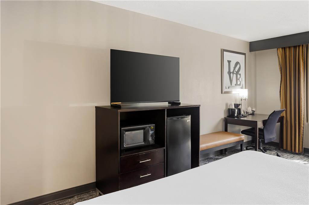 Best Western Shippensburg Hotel - photo 14