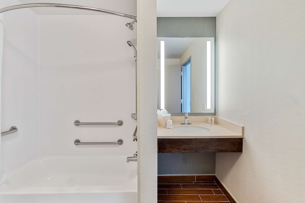 Hilton Garden Inn New Orleans French Quarter CBD - photo 51