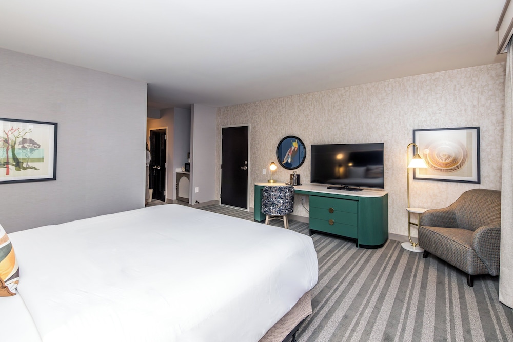 voco The Clair Cincinnati Downtown by IHG - photo 9