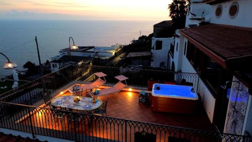 Amalfi House Marlidia — 4-Star Luxury Hotel in Conca Dei Marini, Italy