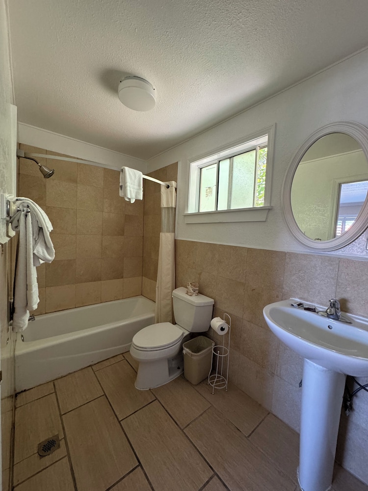 Tamalpais Motel - photo 19