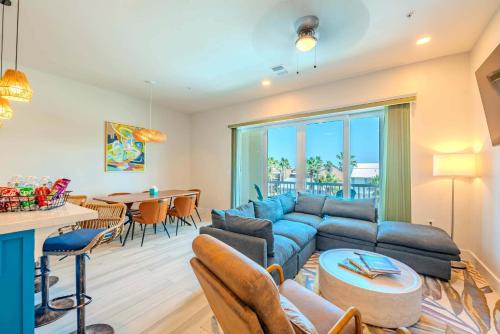 Sandbar Serenade — 4-Star Luxury Hotel in South Padre Island, United States