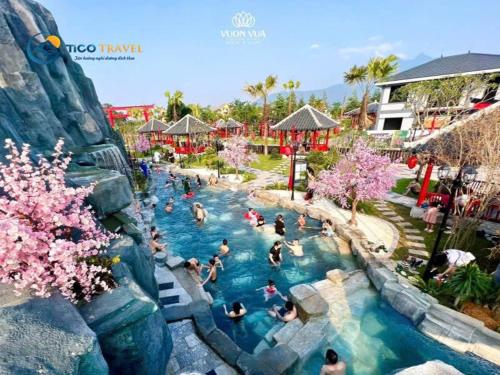 Tắm khoáng Onsen mineral bath Vuon Vua Thanh Thuy Phu Tho in Phu Tho, Vietnam