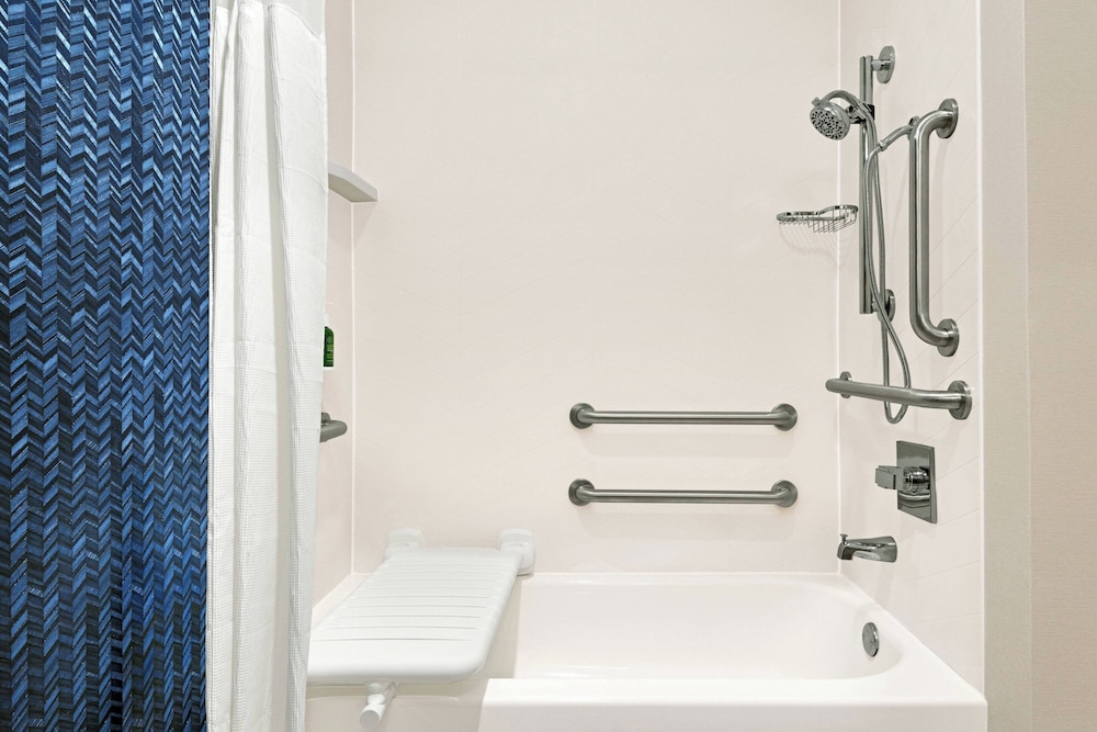 Fairfield Inn by Marriott Warren Niles - photo 16