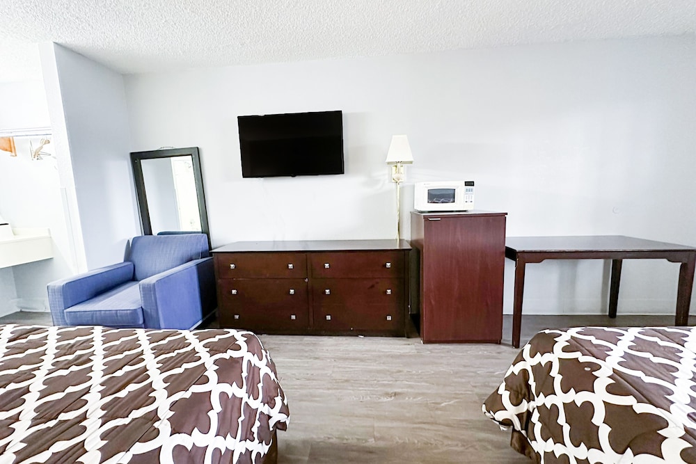 Happy Stay Inn Madisonville I 69 By OYO - photo 26