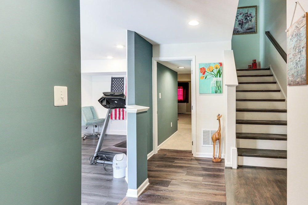 2 Mi to Hollywood Casino: Charles Town Townhome - photo 11
