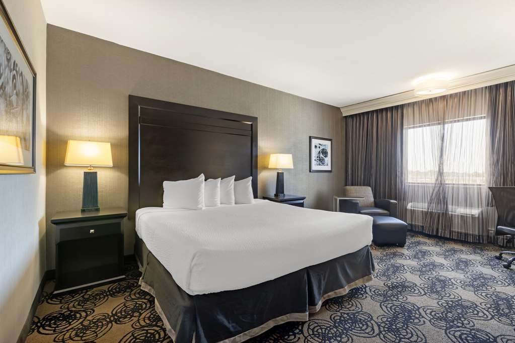 Best Western Plus Midwest Inn - photo 16