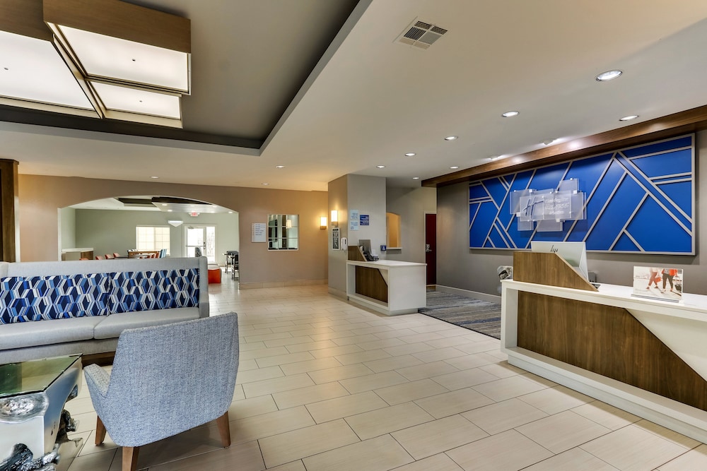 Holiday Inn Express & Suites Ardmore by IHG - photo 57