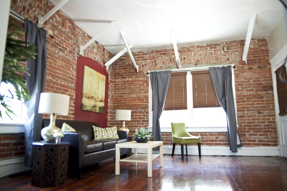 Ellison Suites - photo 58