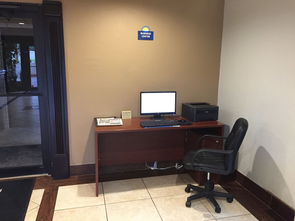 Days Inn by Wyndham New Braunfels - photo 5