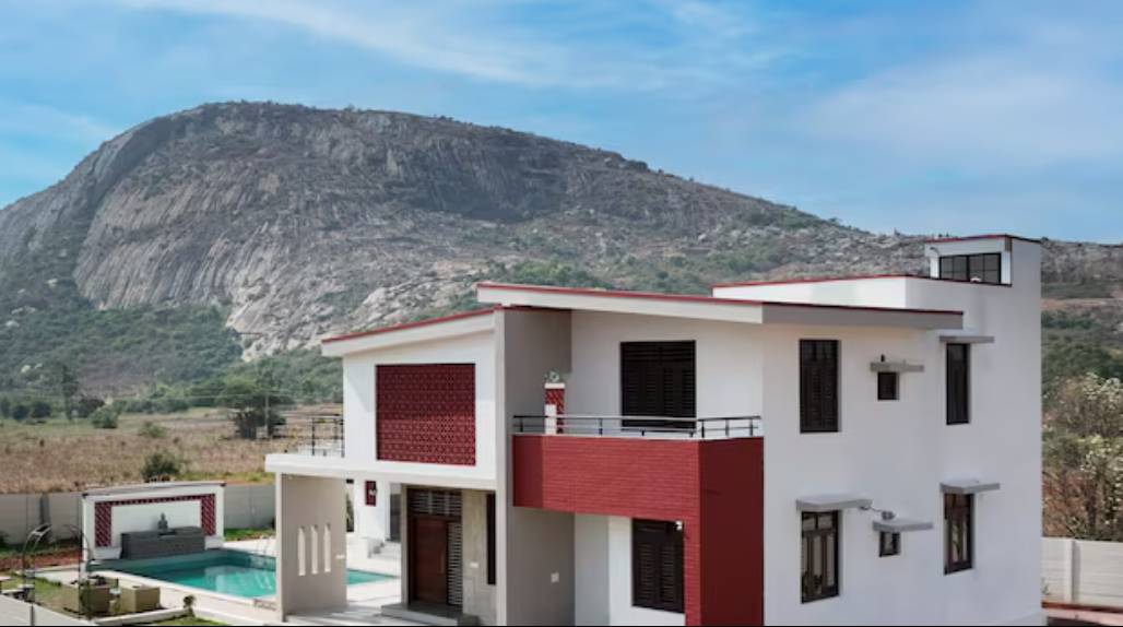 Retreat on the Ridge by Jade Hill View pool Villa near Bangalore — 4-Star Luxury Hotel in Devanhalli, India