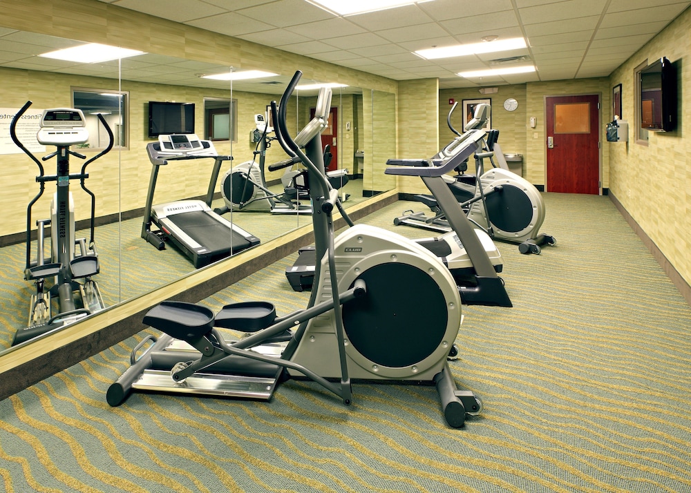 Holiday Inn Express & Suites Maumelle Little Rock NW by IHG - photo 35