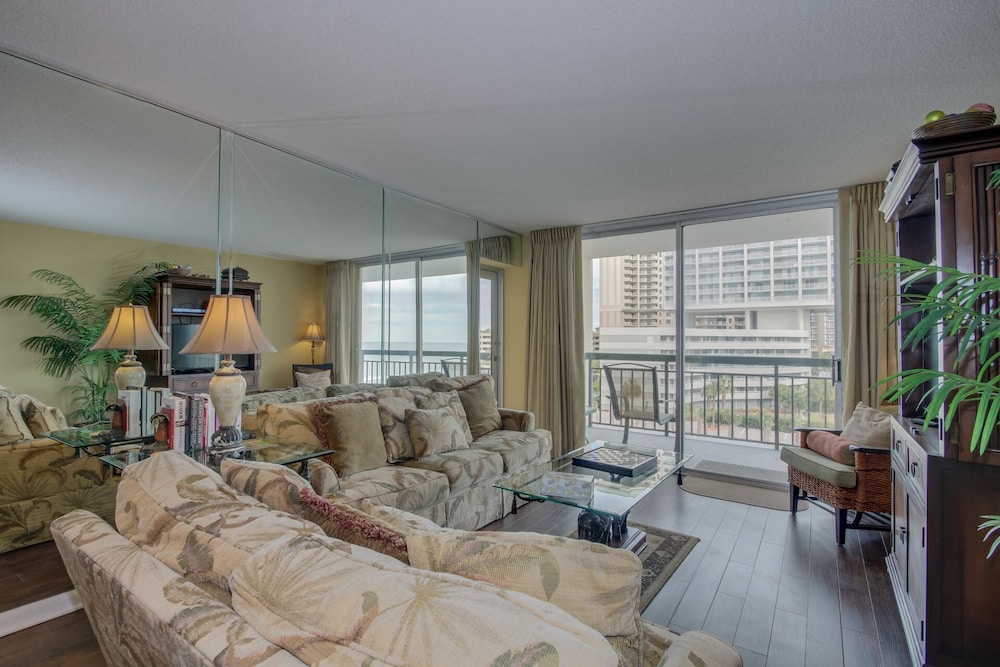 South Hampton 503 Condo — 4-Star Luxury Hotel in Myrtle Beach, United States