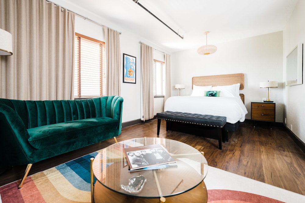 Hotel Crocodile & Crocodile Music Venue - photo 3