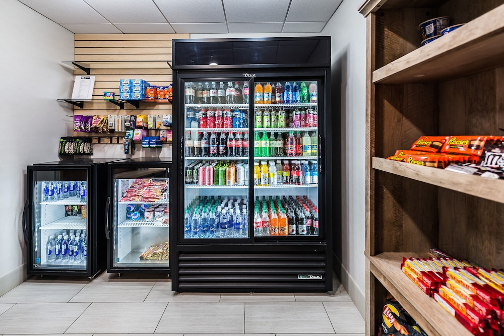 Holiday Inn Express Flint Campus Area by IHG - photo 19