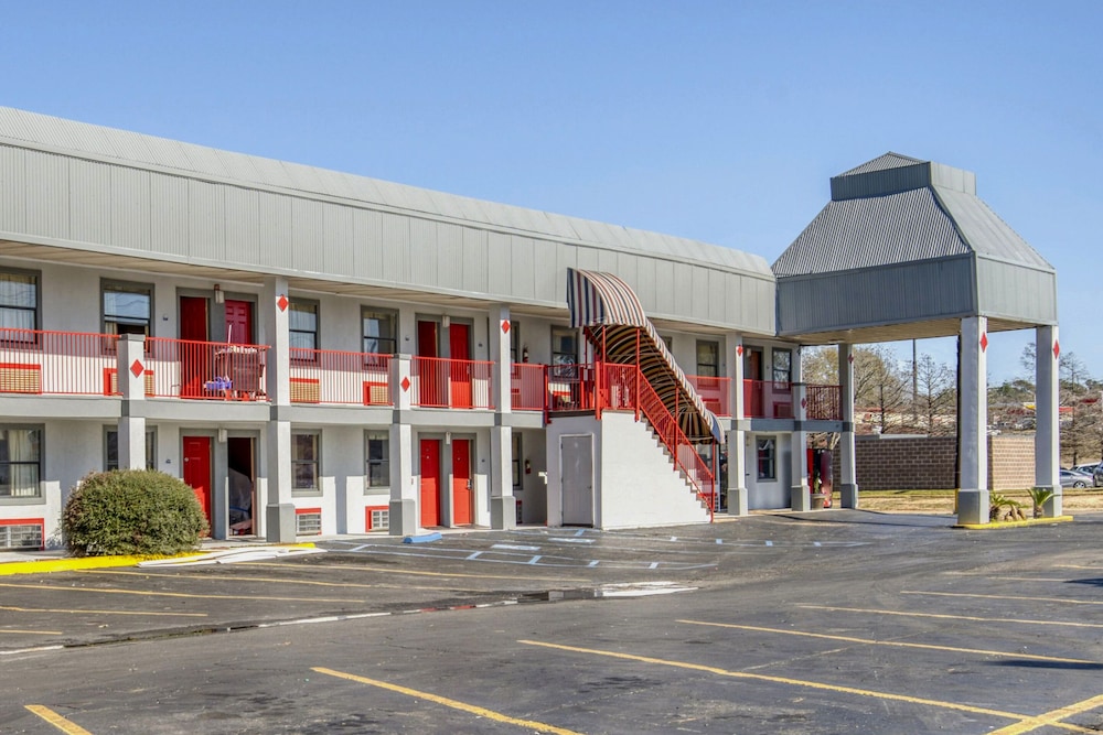 OYO Hotel Pineville LA Hwy 165 - photo 28