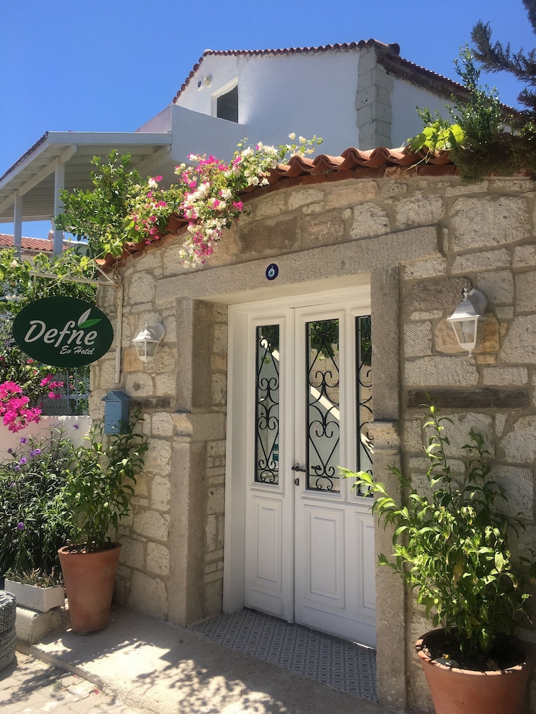 Defne Ev Hotel - carbon neutral hotel in Cesme