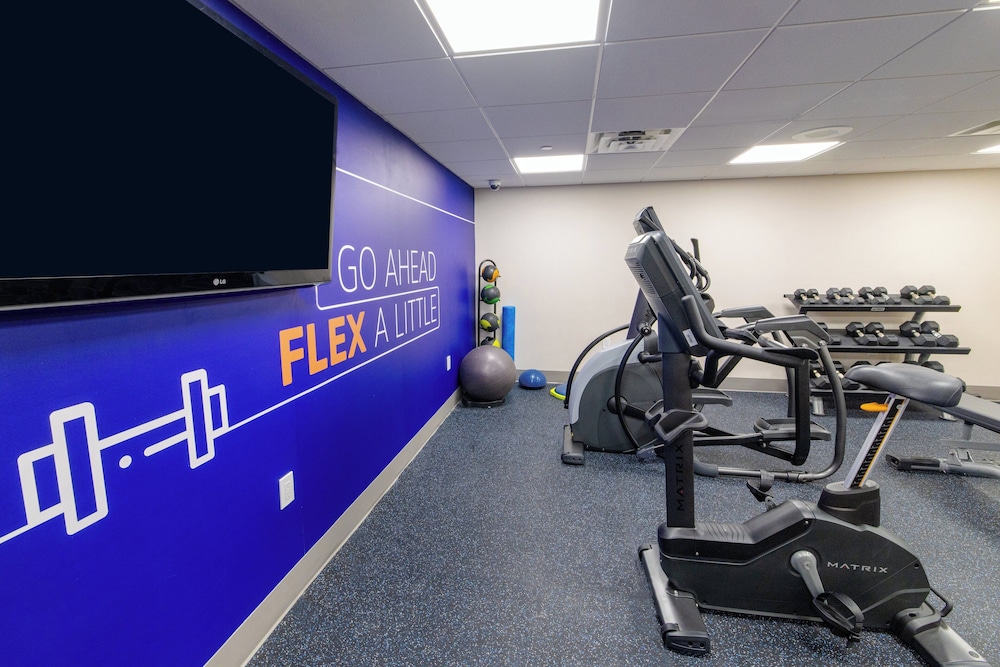 Holiday Inn Express Hotel of Neptune by IHG - photo 85