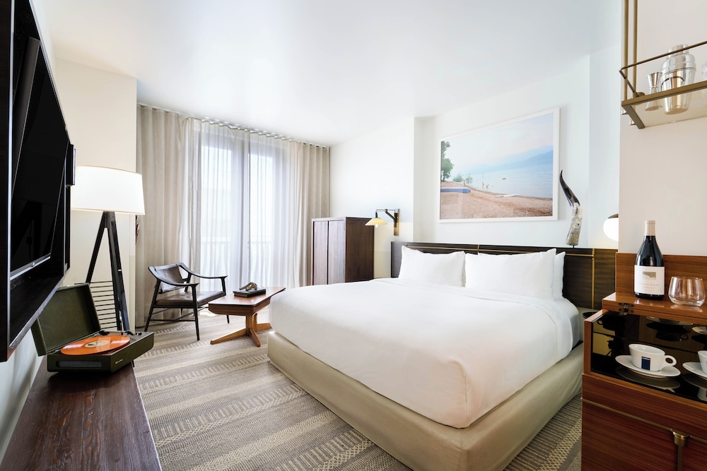 Halcyon a hotel in Cherry Creek - photo 40