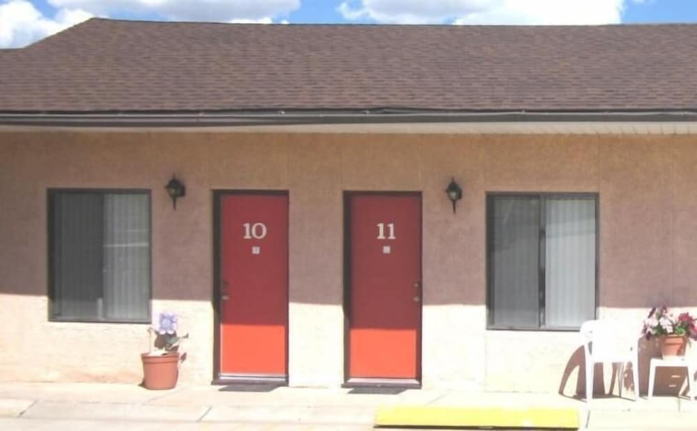 Color Country Motel - photo 26