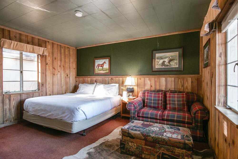 Simmer Motel - photo 11