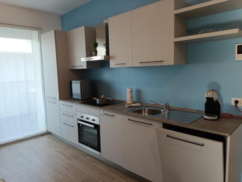 Bilocale a Rho in classe A con Garage — 4-Star Luxury Hotel in Rho, Italy