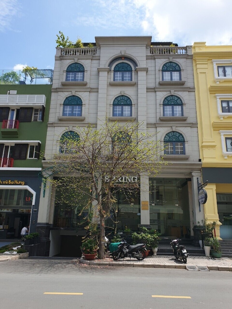 OYO 457 Spring Hotel in Quan Bay, Vietnam