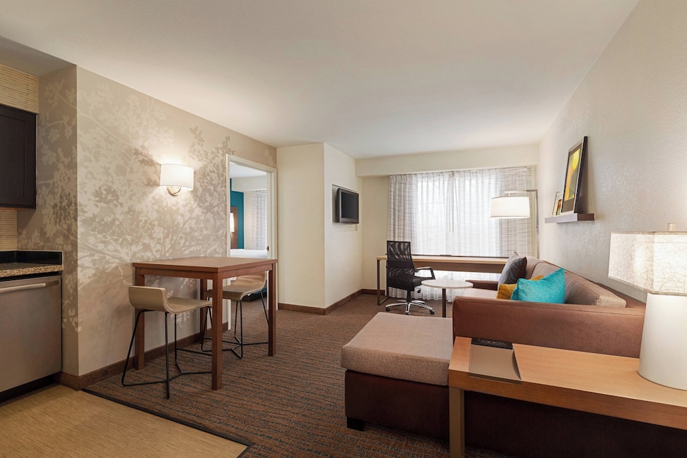 Residence Inn by Marriott Phoenix Chandler Fashion Center - photo 7