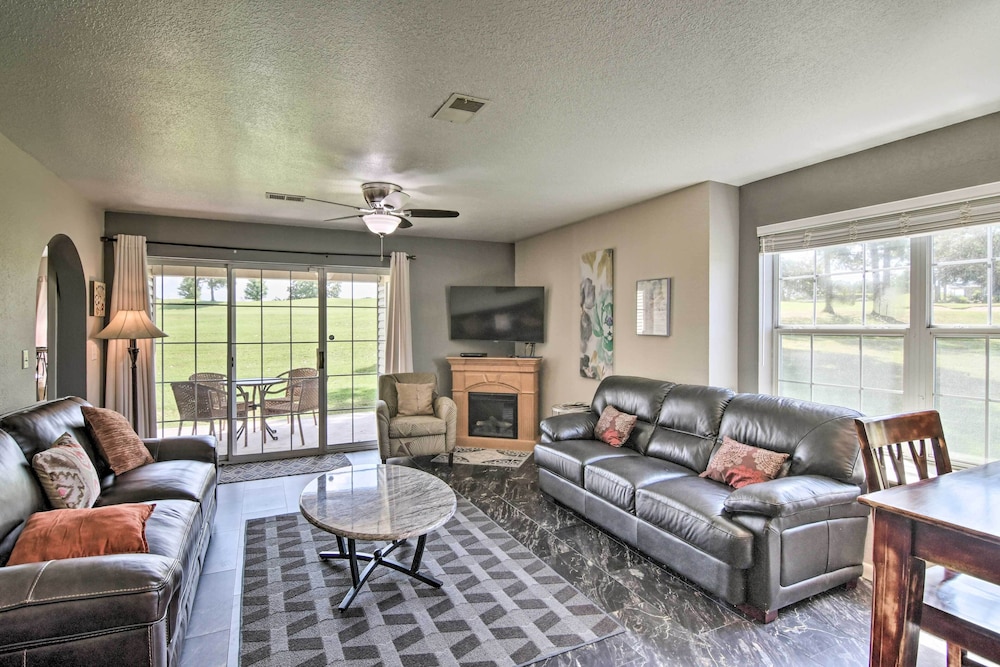 Holiday Hills Resort Condo with Hot Tub Access - featured photo
