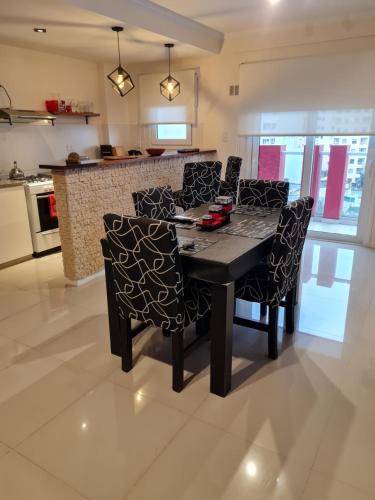 Confort Platense departamento con cochera — 4-Star Luxury Hotel in La Plata, Argentina