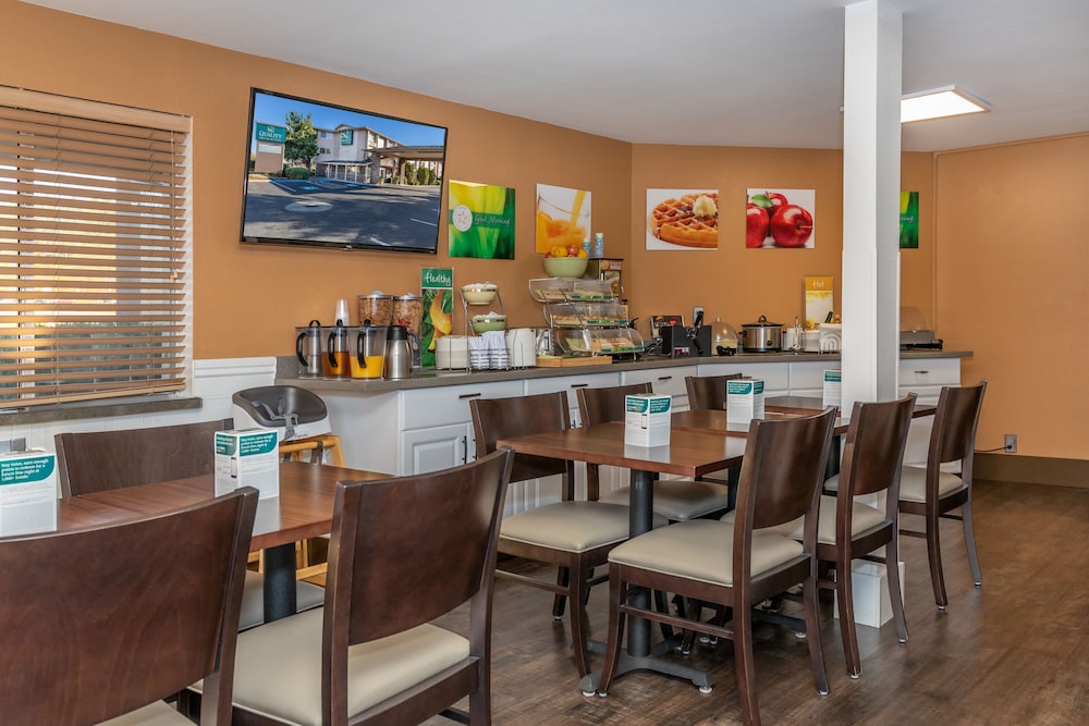 Quality Inn & Suites Silverdale Bangor Keyport - photo 35