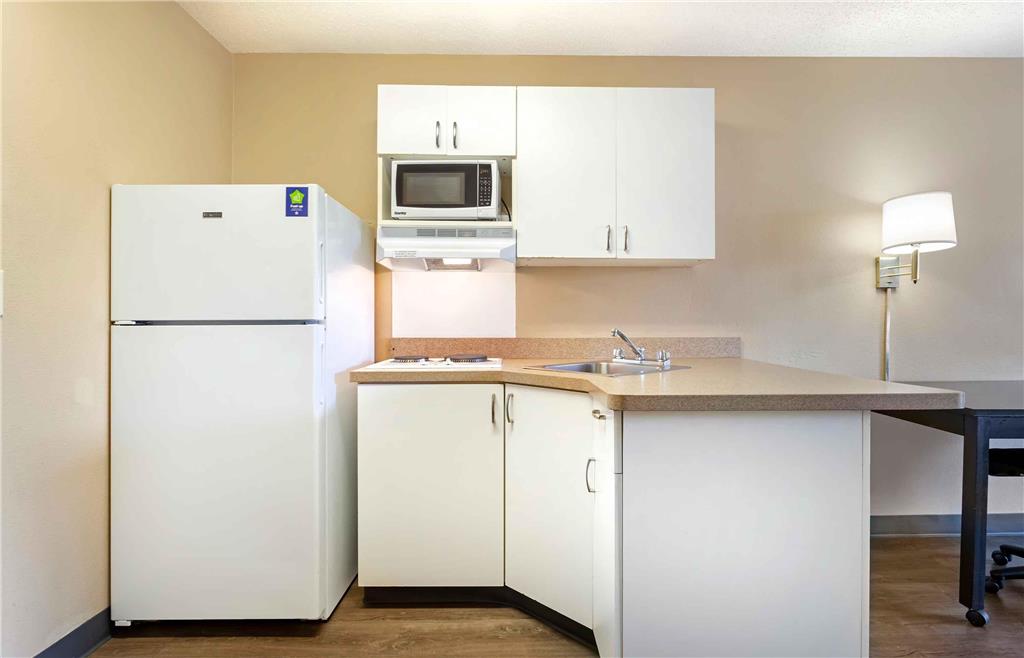 Extended Stay America Suites Houston Willowbrook HWY 249 - photo 25