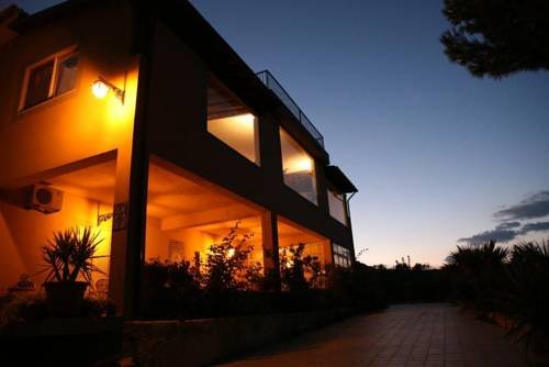 Ciuci's Manor — hotel in Aragona