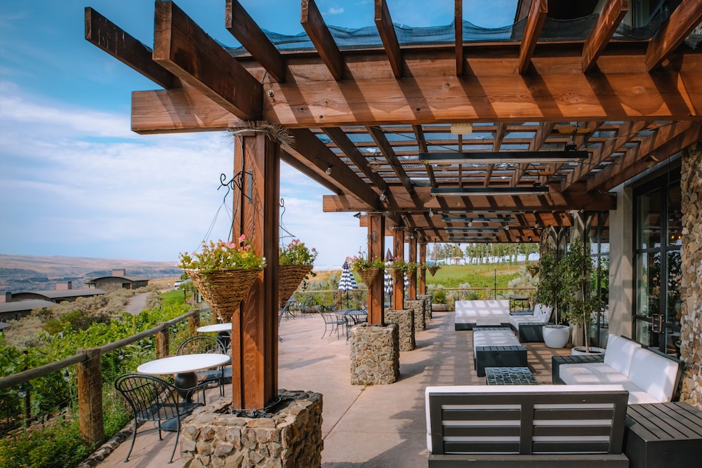 Sagecliffe Resort & Spa - photo 41