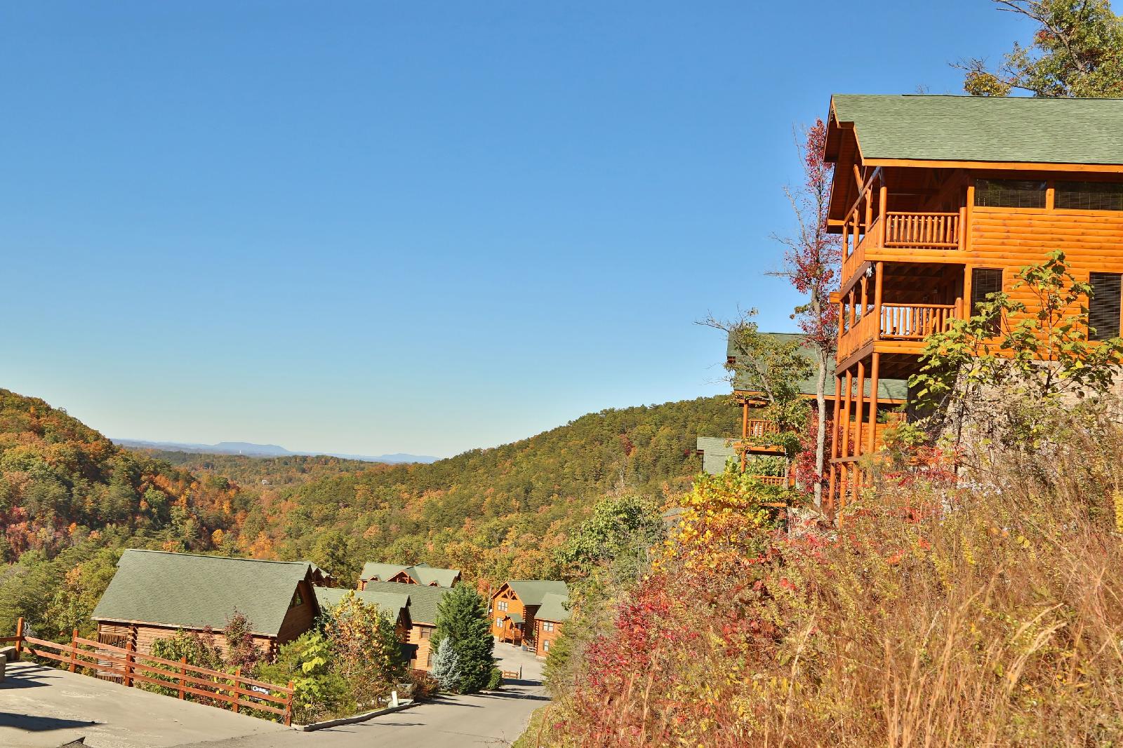 Scenic Vista Lodge by Eden Crest — 4-Star Luxury Hotel in Sevierville, United States