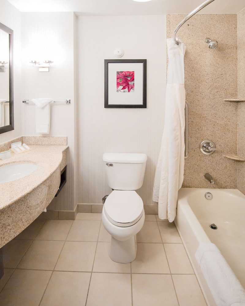 Hilton Garden Inn Avondale - photo 21