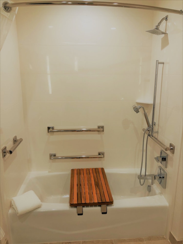 Hilton Garden Inn West Palm Beach I95 Outlets - photo 21